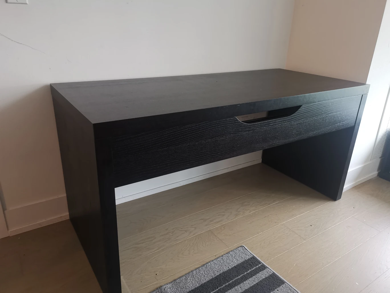 !!moving sale!! MALM Desk black-brown,  (151x65 cm)