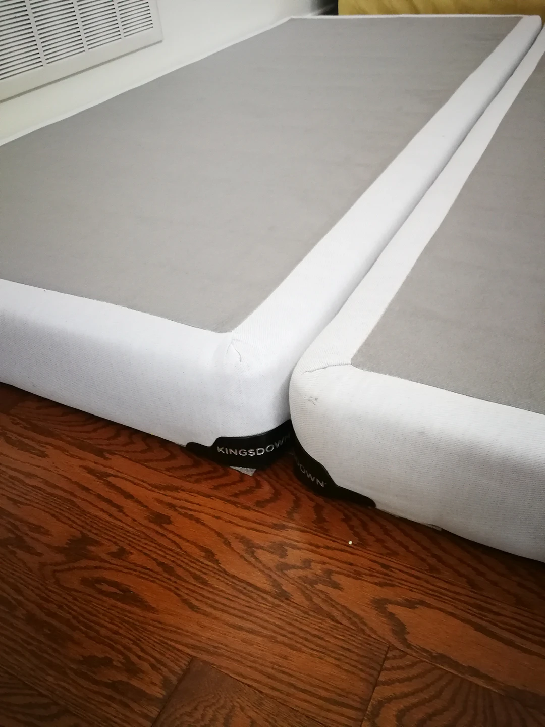 #freecycle Kingsdown low profile split box spring