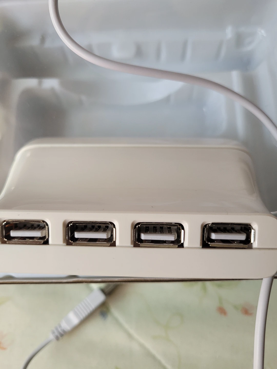 USB 4 Port Hub #freecycle - photo 2
