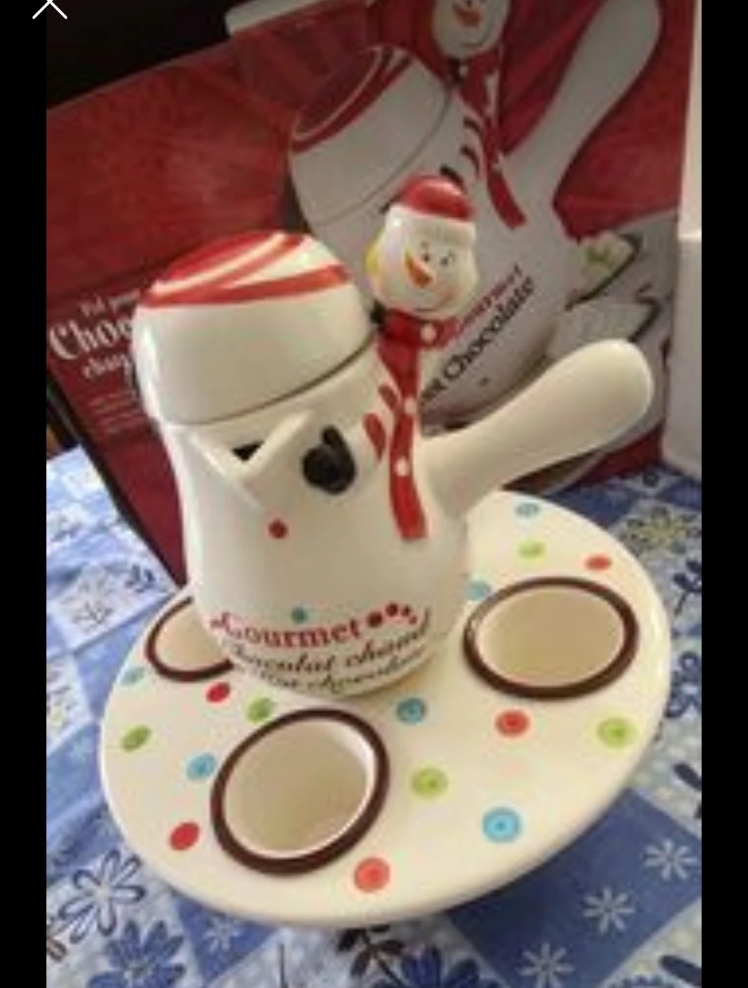 Heated hot chocolat pot