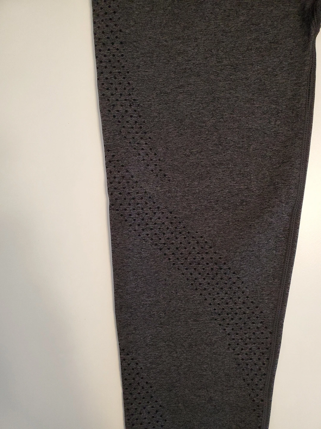 New H&M Grey Workout Leggings image indicator(2)