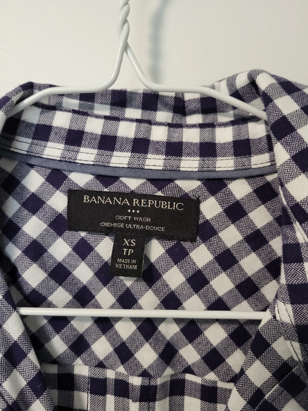 Banana Republic Navy/White Checkered Shirt (Size Womens XS) image indicator(3)