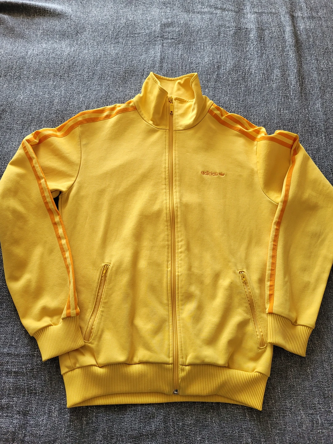 Men Athletic Top thumbnail