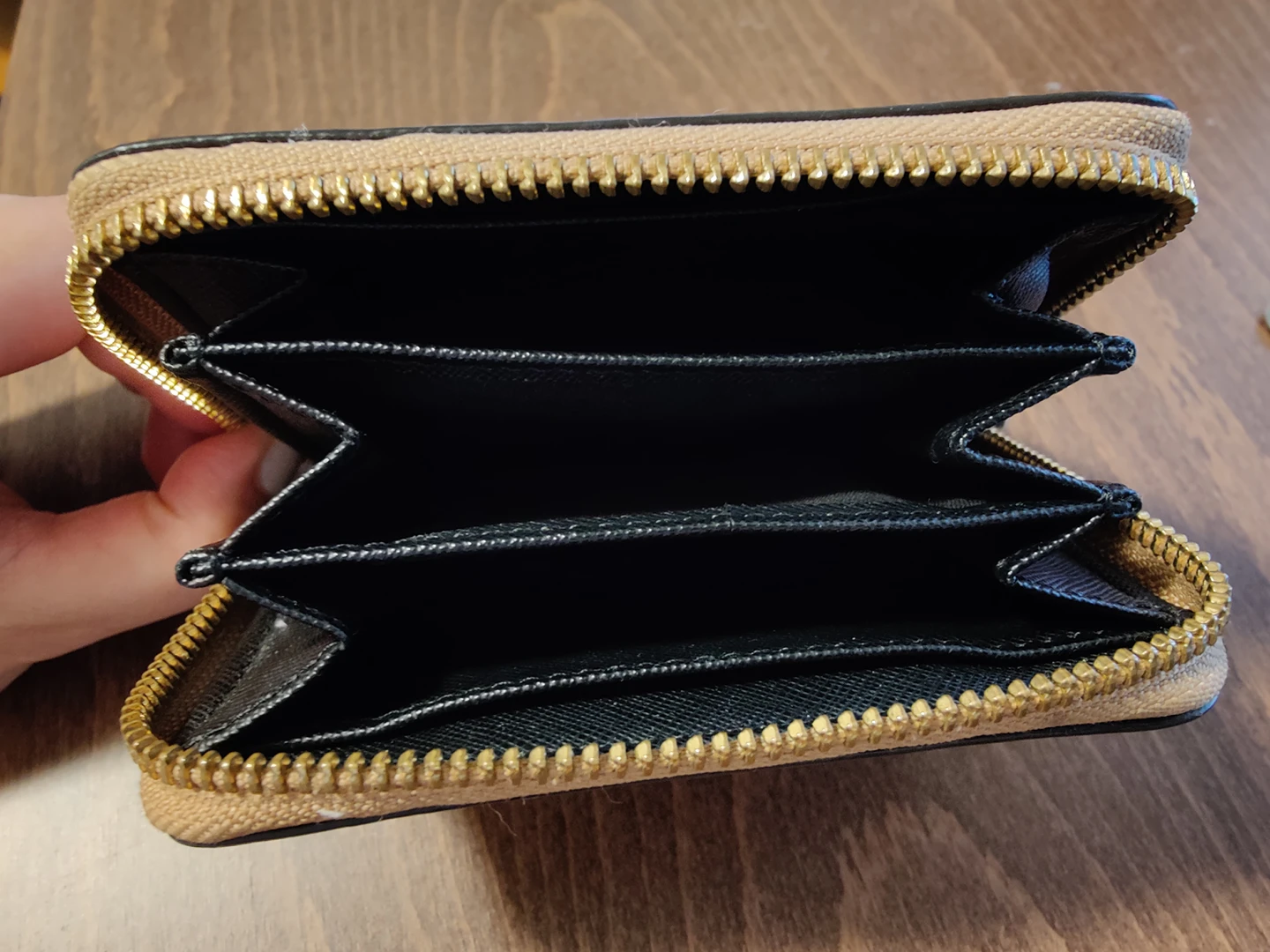 Rebecca Minkoff wallet - photo 2
