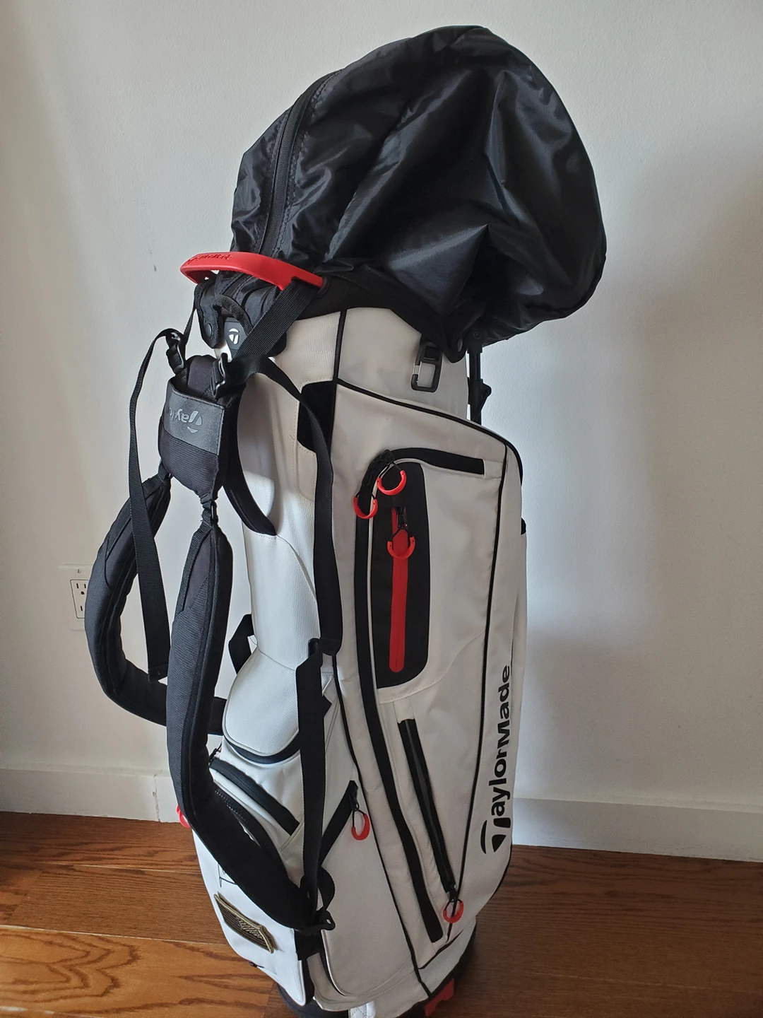 Taylormade golf bag - photo 2