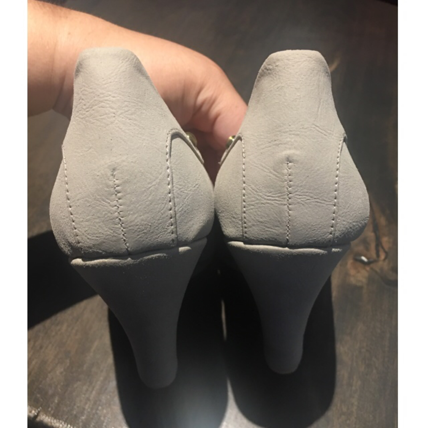 Lovely People Wedges image indicator(3)