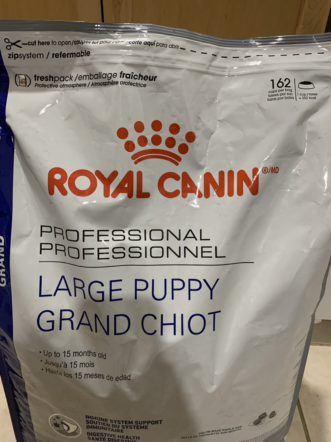Royal Canin large breed puppy food (sealed) 162 servings thumbnail