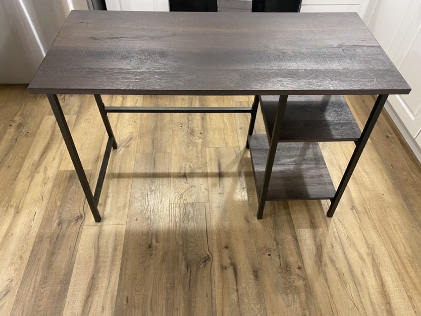 Office desk - photo 3