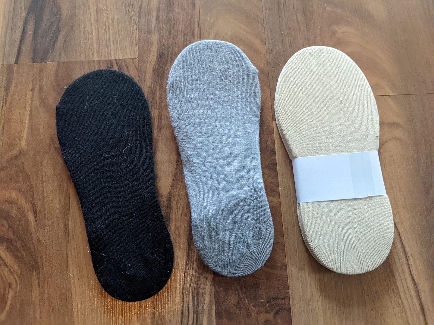 No show socks- 5 pairs total - photo 2