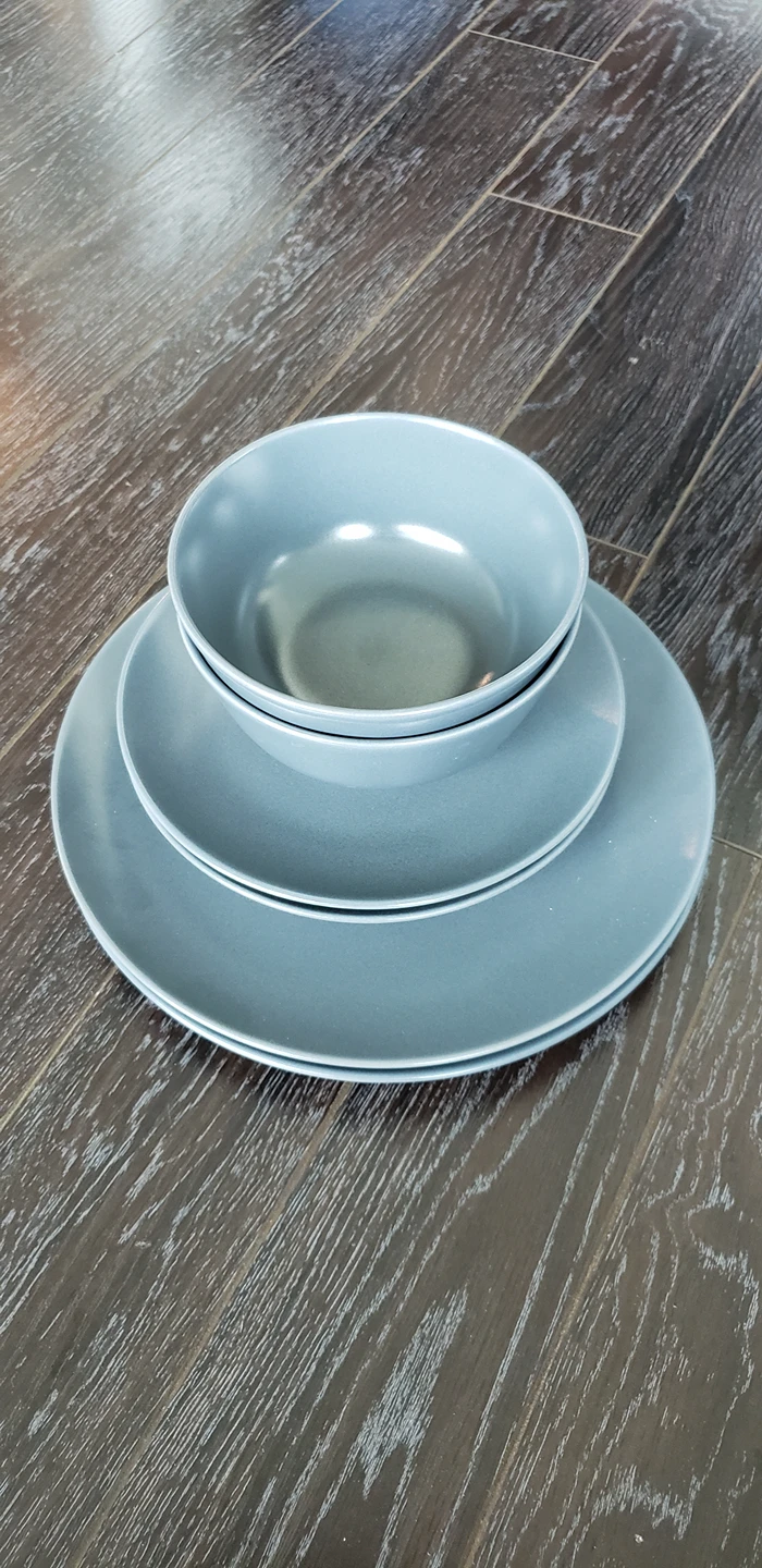 Bowls + plates + cups + glasses - photo 2