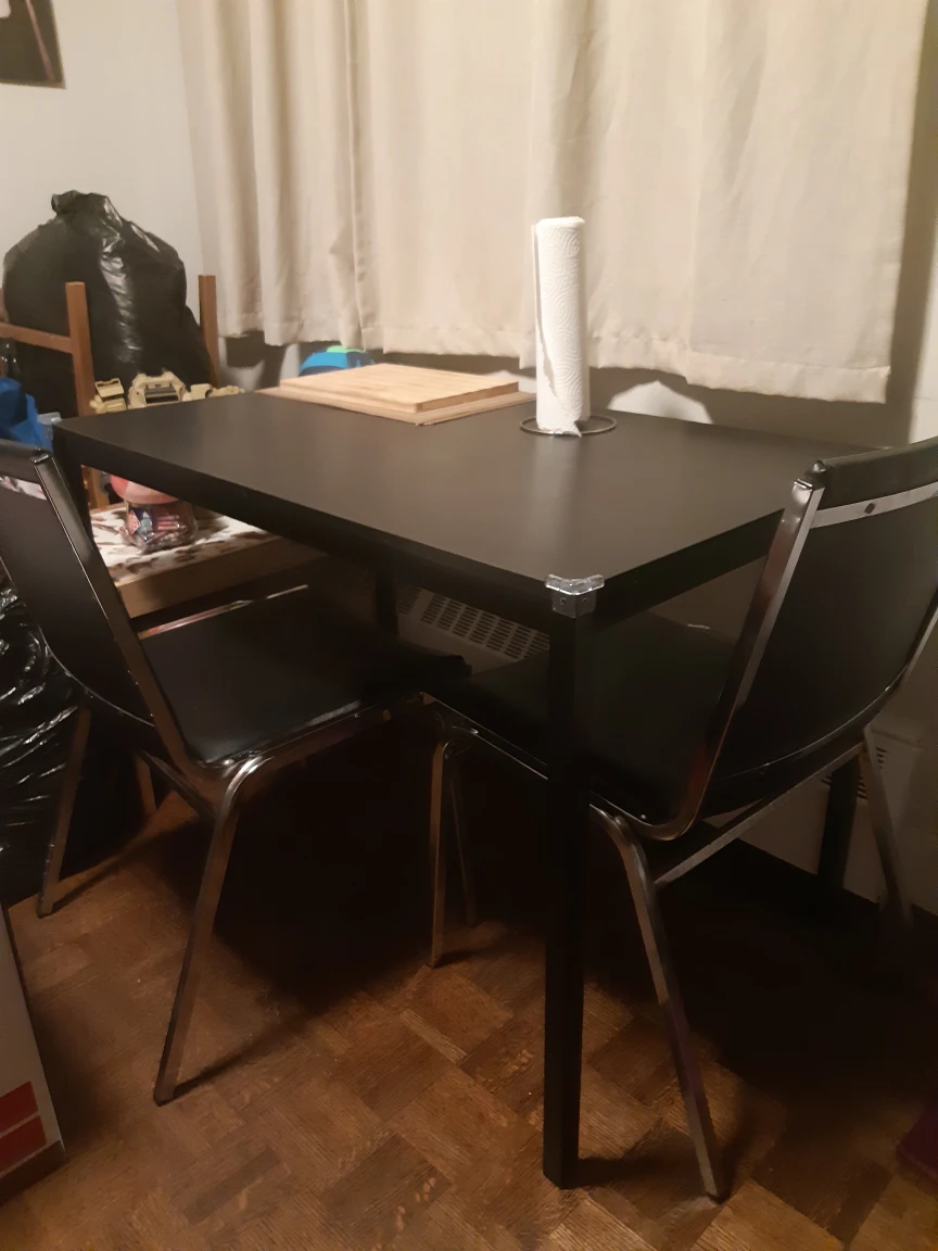ikea table w/4 steel chairs