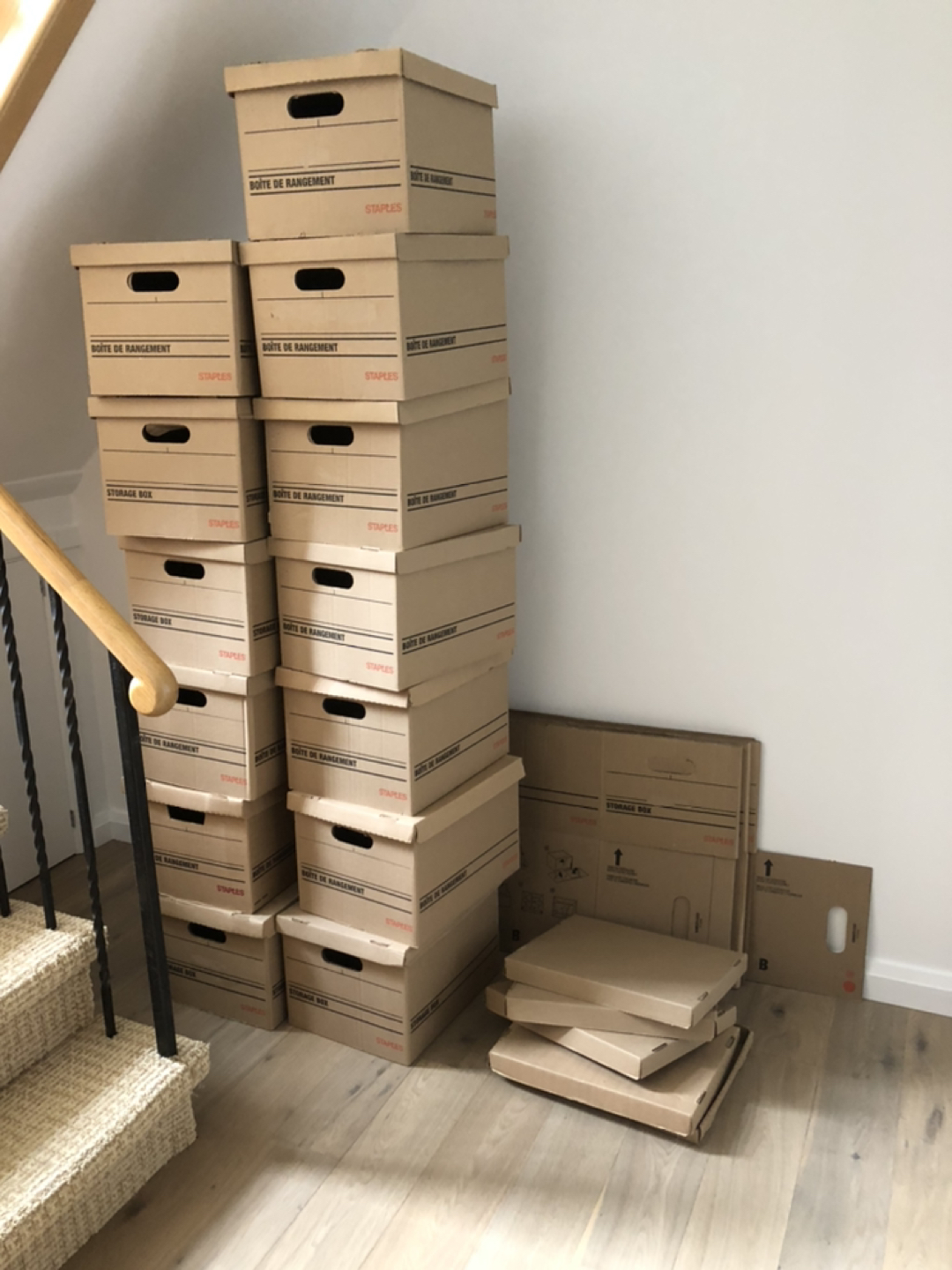 18 staples business depot moving / storage  boxes