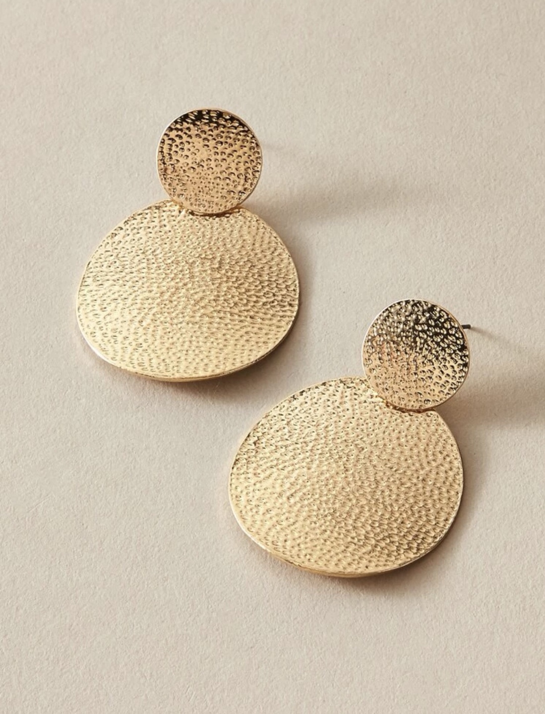 Gold Coloured Fashion Jewelry Earrings image indicator(2)