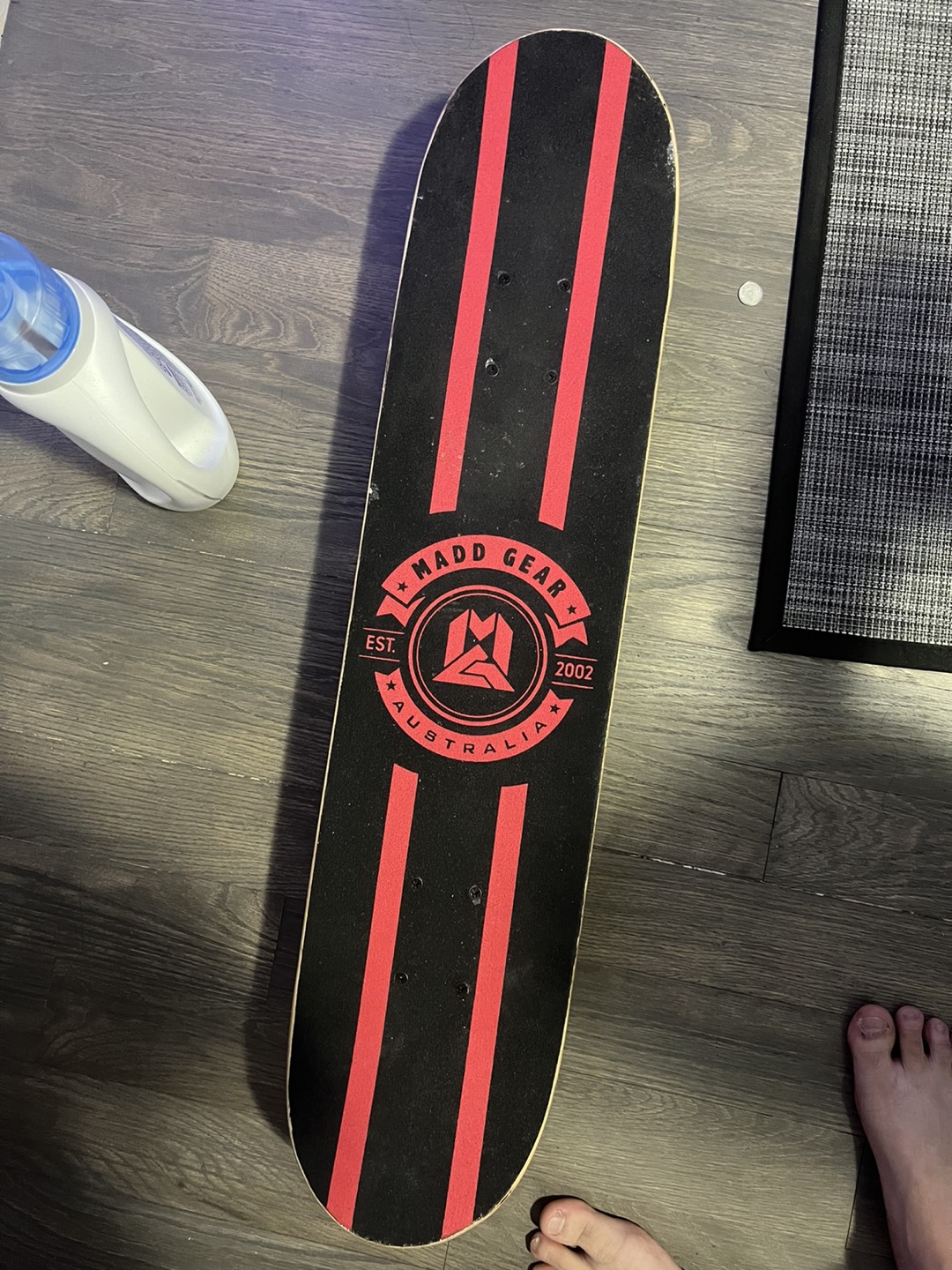 Gaming monitor / skate board / camera for sale image indicator(2)