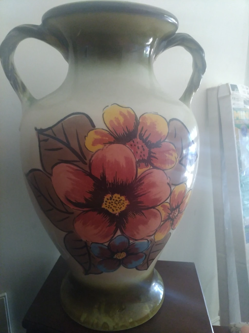 vase thumbnail