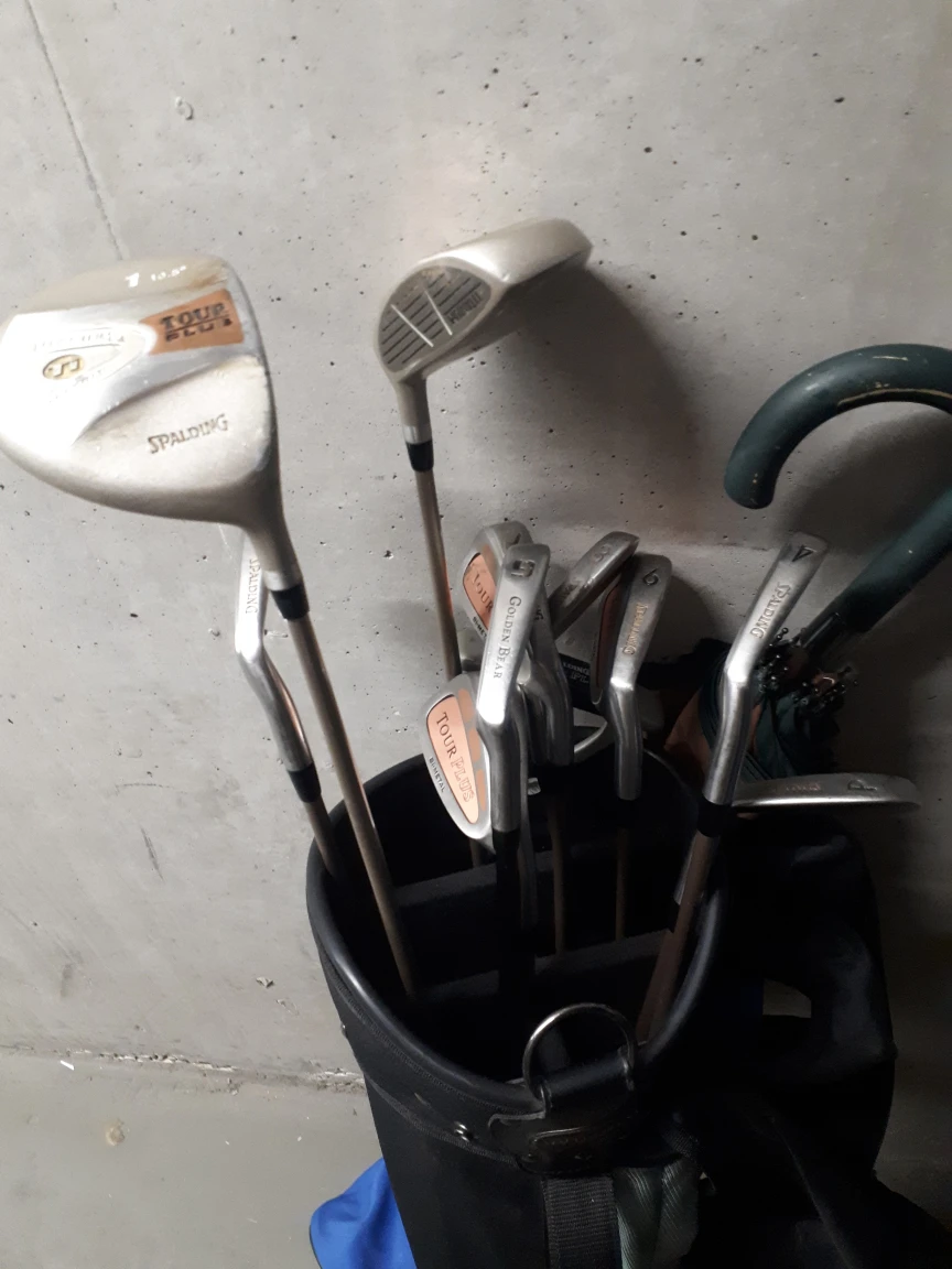Golf clubs for sale image indicator(4)