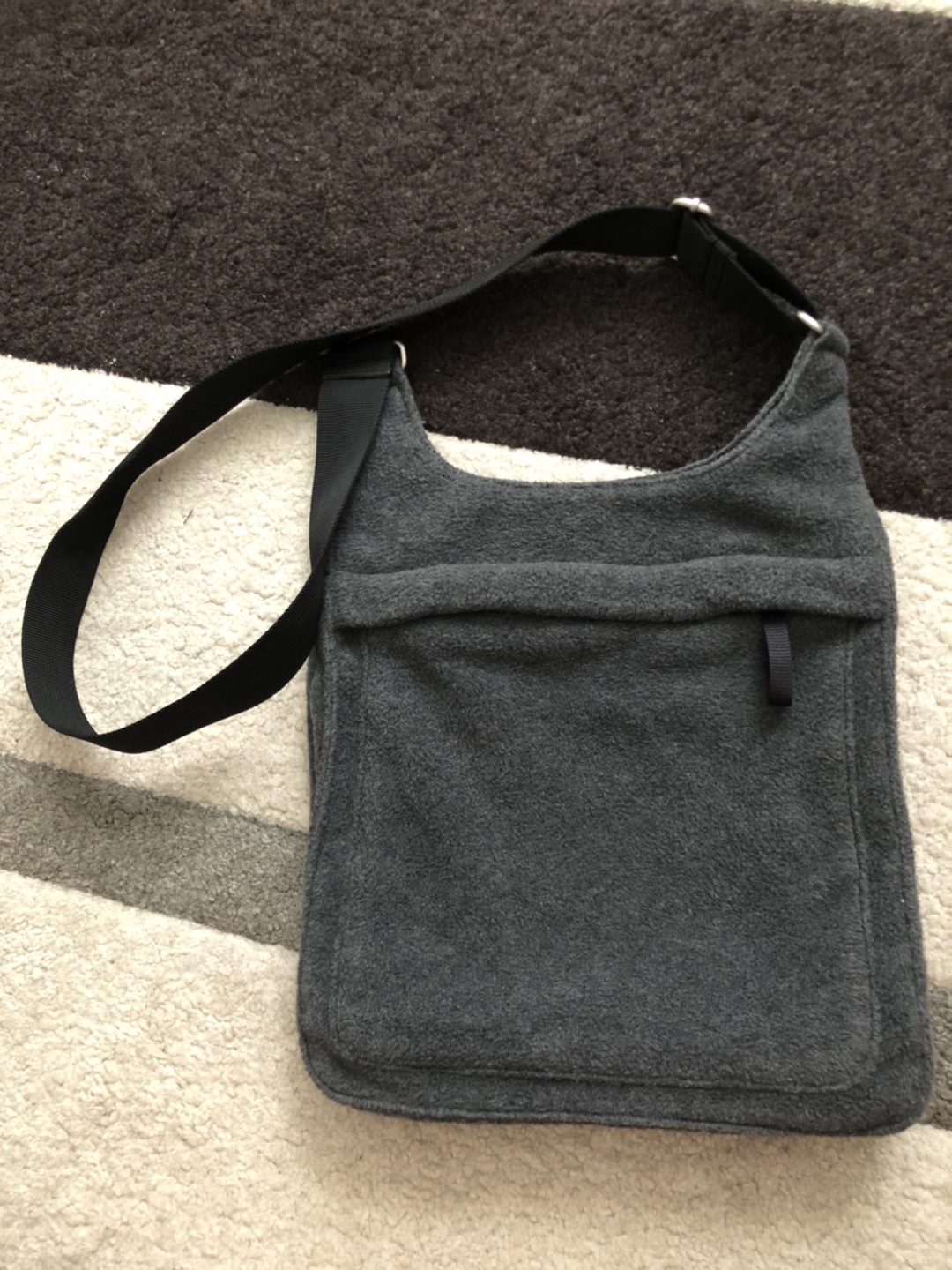 #freecycle Side saddle fleece shoulder bag.