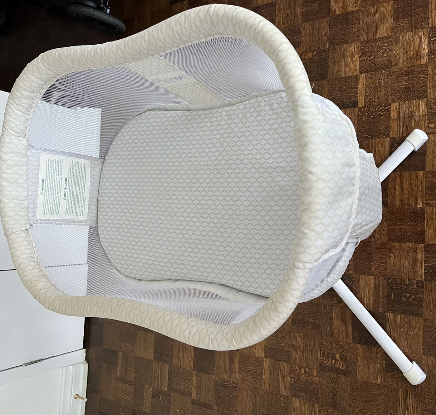 Bassinet thumbnail