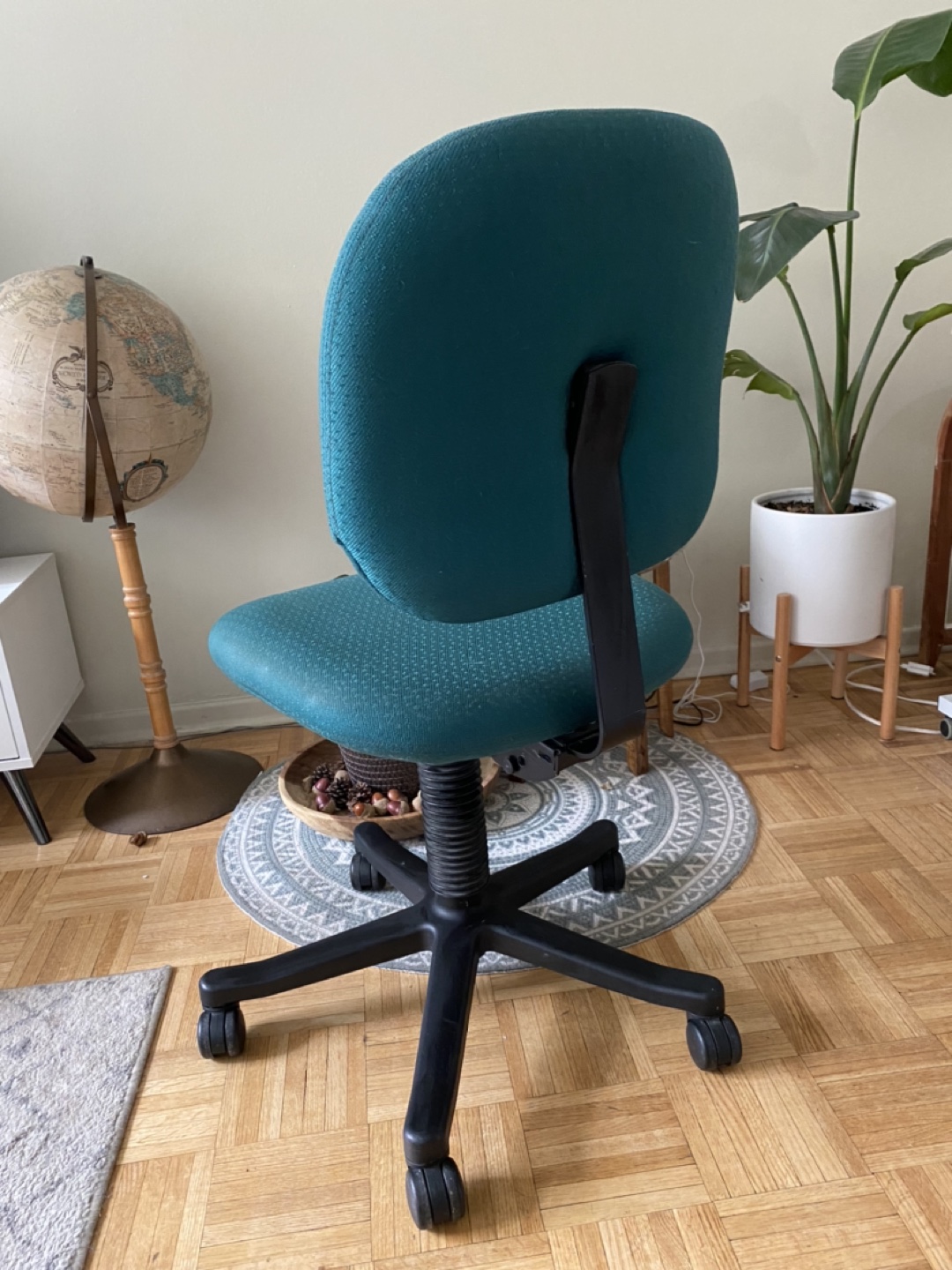 Office chair - photo 2