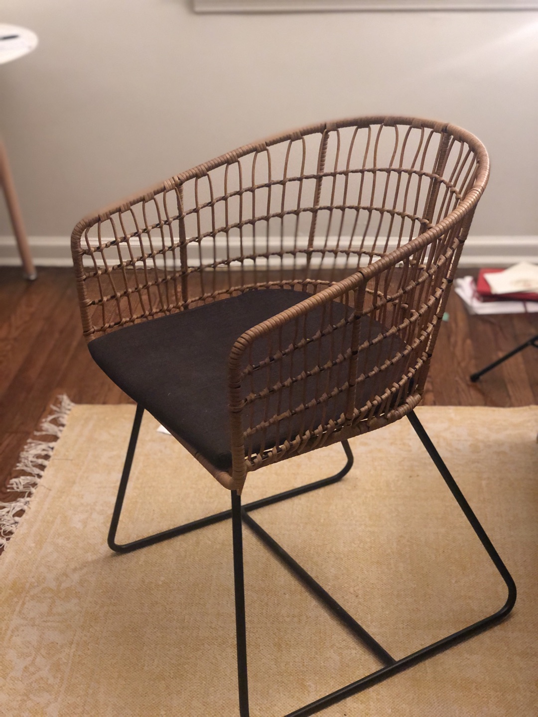 Beautiful Rattan Chair - photo 3