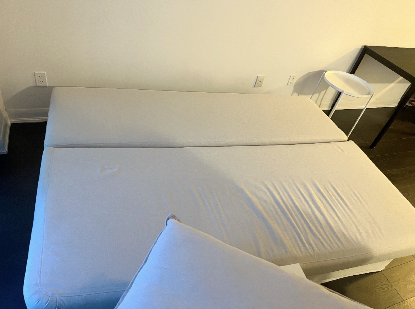Ikea Queen size sofa bed in good condition - photo 3