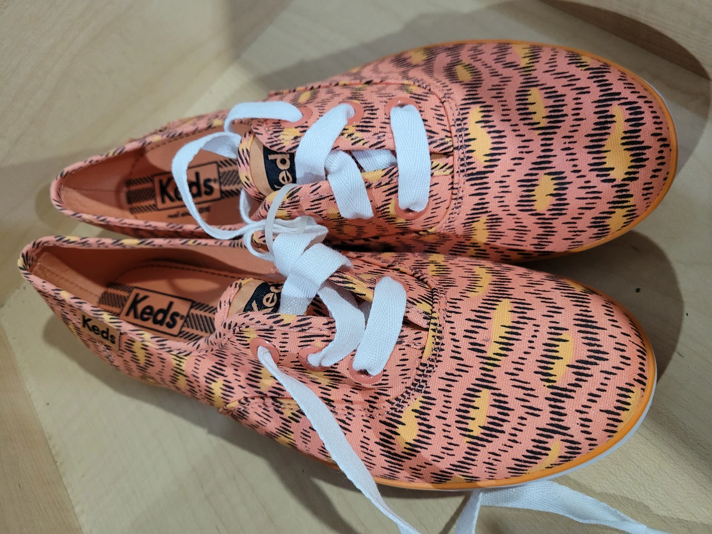 Brand New Sneakers by Keds. Size 6 image indicator(3)