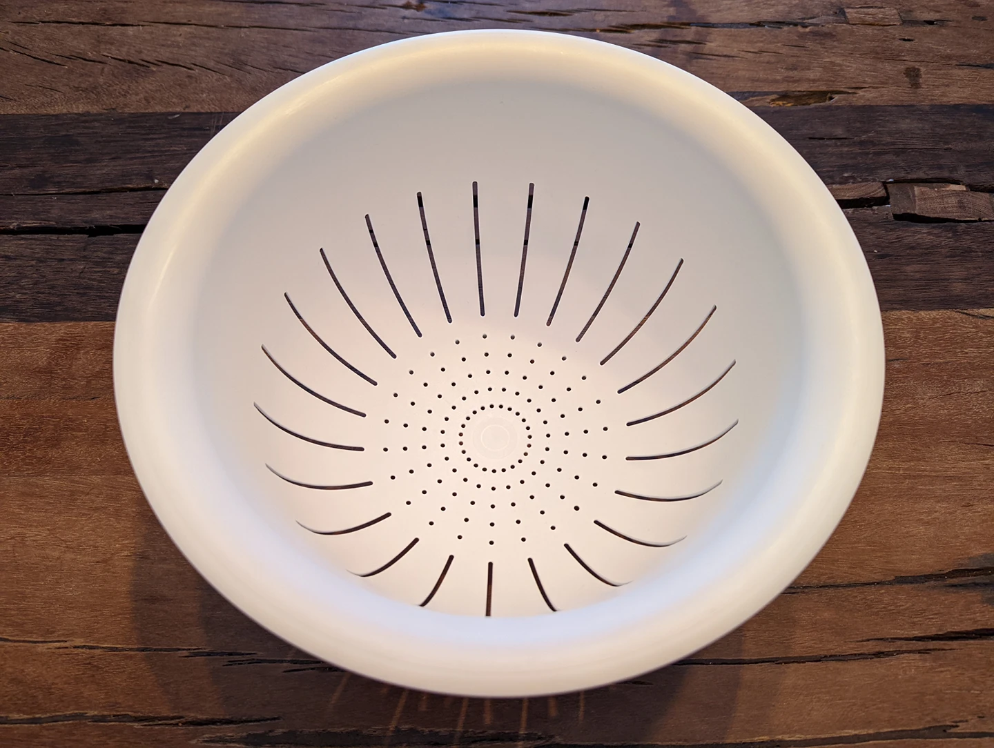 Ikea colander thumbnail