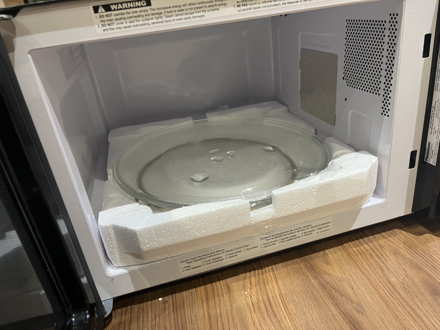 Panasonic Mid-Size 1200W Inverter Microwave Oven, 1.3 Cuft - photo 3