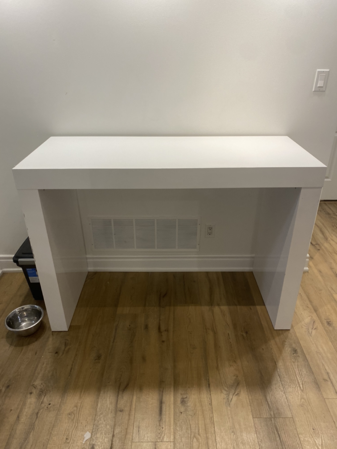 White dining/bar table thumbnail