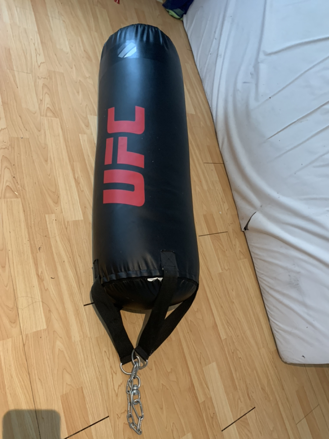 UFC standard heavy bag 100lb - photo 2