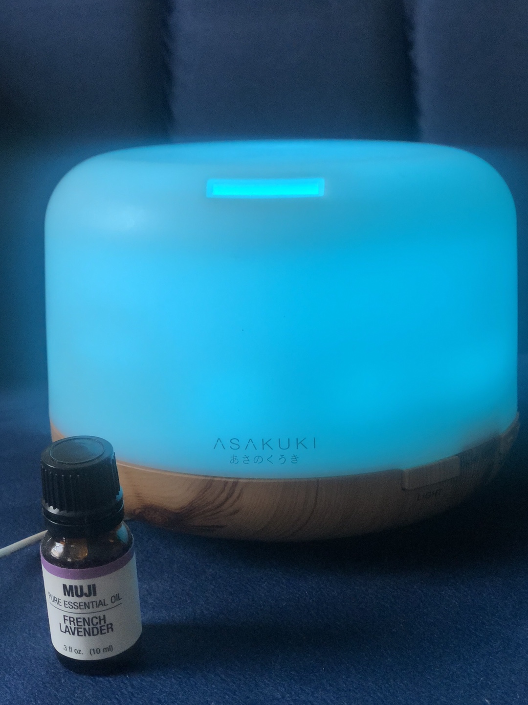 Beautiful diffuser/humidifier with lavender oil  - photo 5
