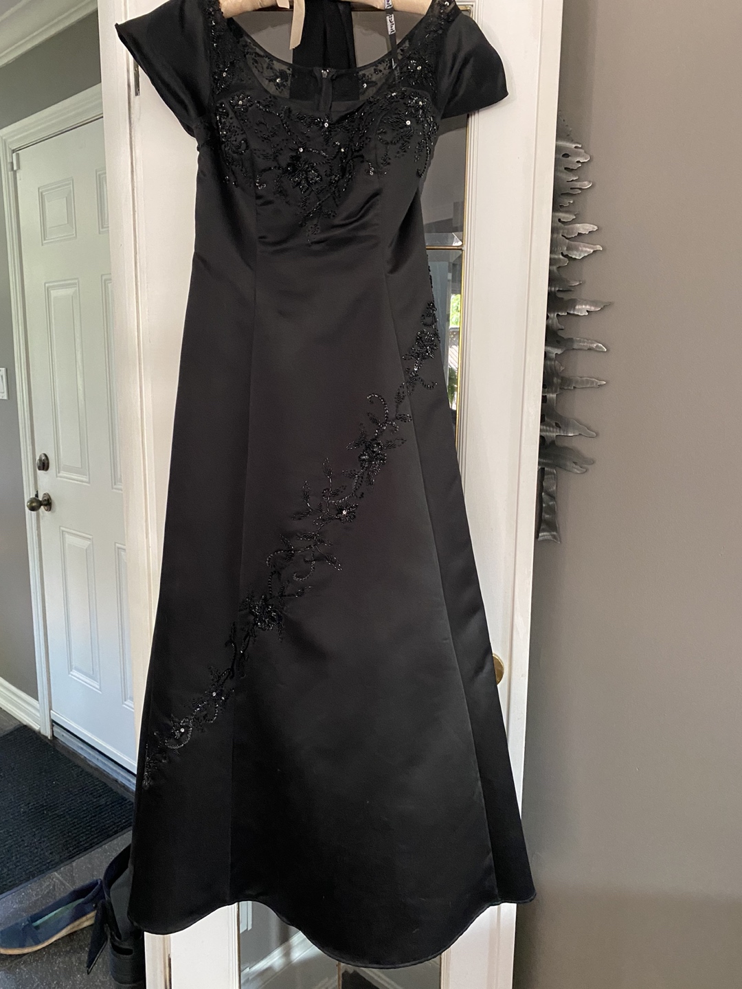 Black formal designer dress size medium thumbnail