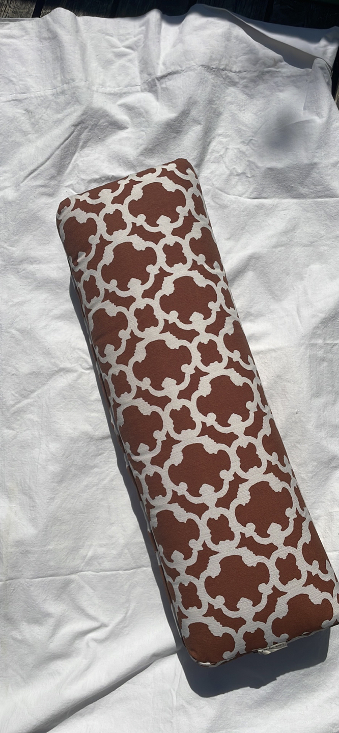 Love My Mat Yoga bolster, tag on - thumbnail