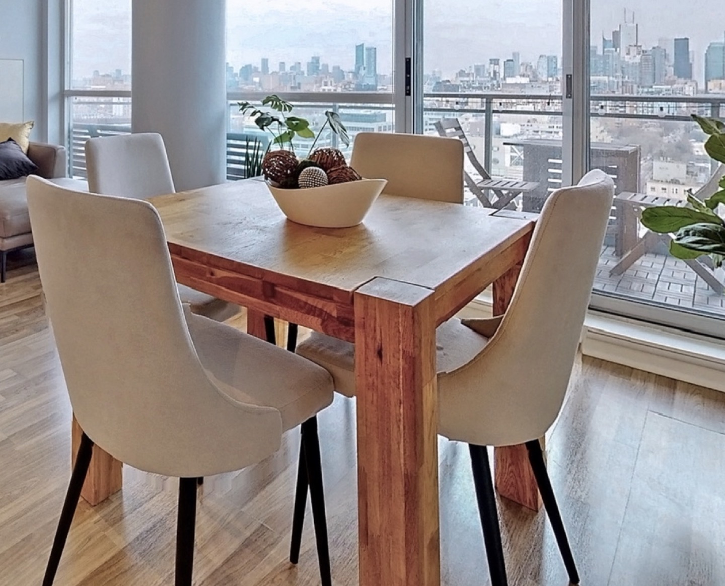 EQ3 solid oak harvest dining table - photo 4