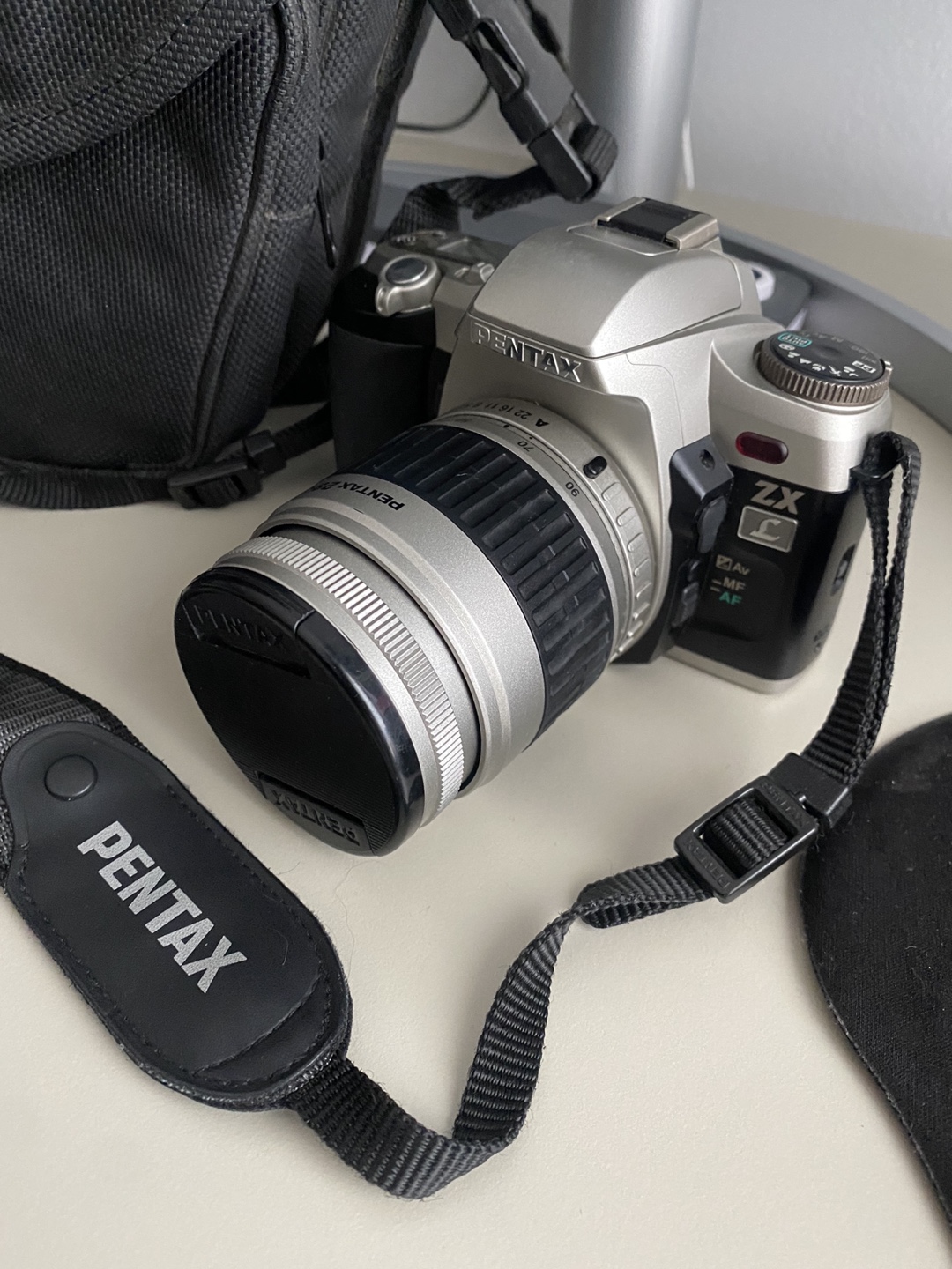 PENTAX Vintage SLR Camera thumbnail