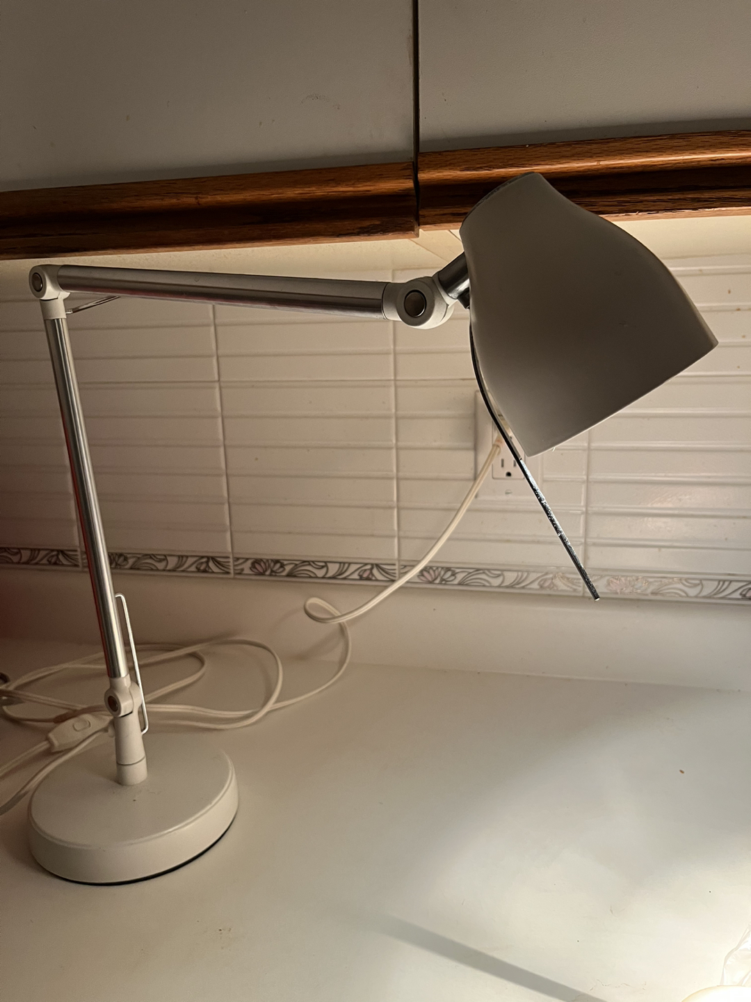 Desk stand