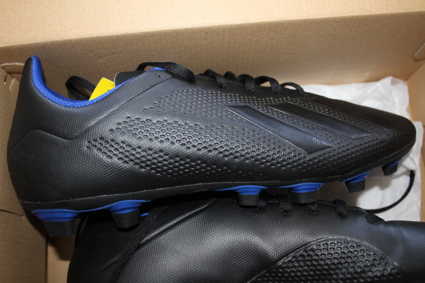 8.5 US Size Adidas X18.4 FG Soccer cleats - photo 2