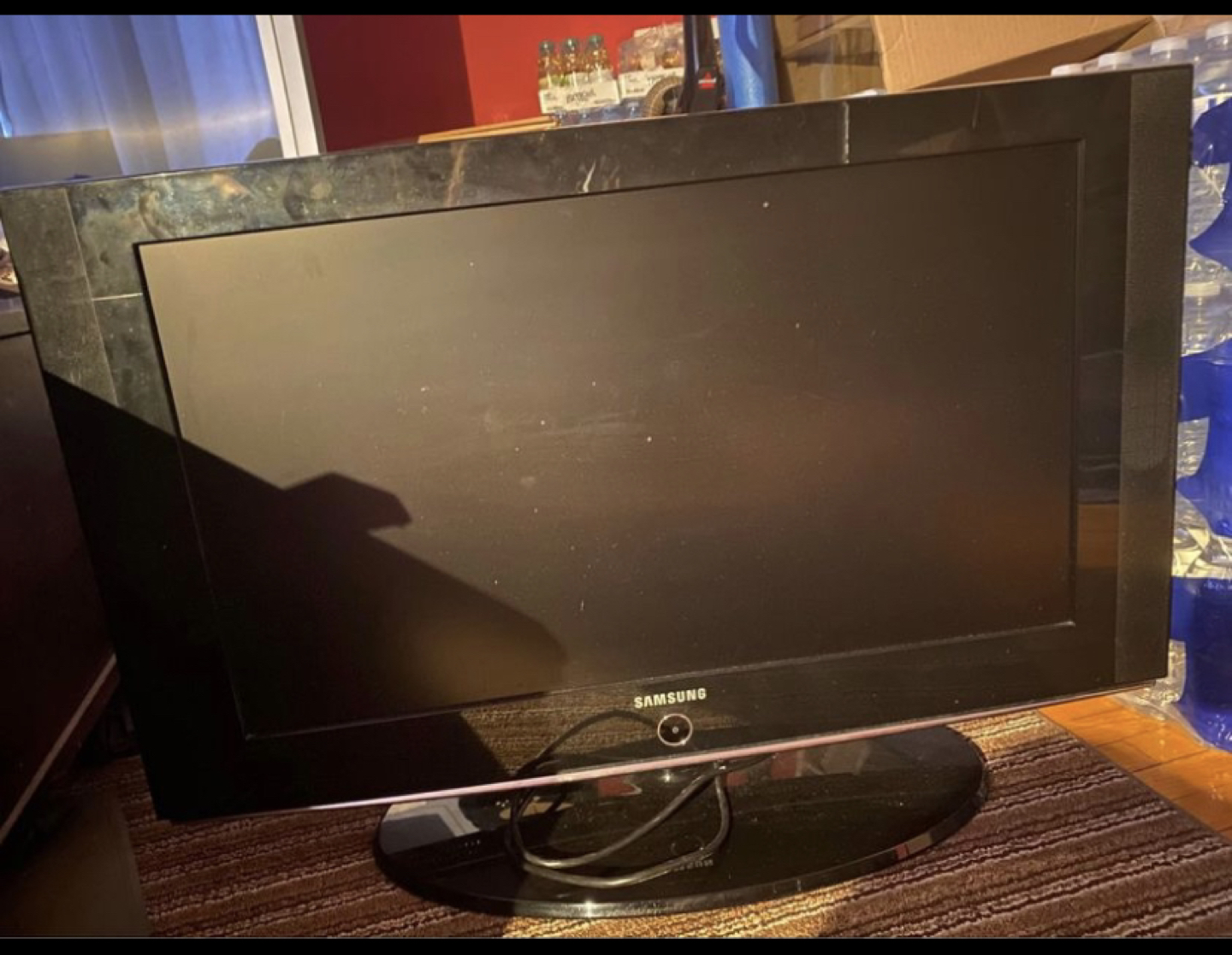 Samsung television 35”