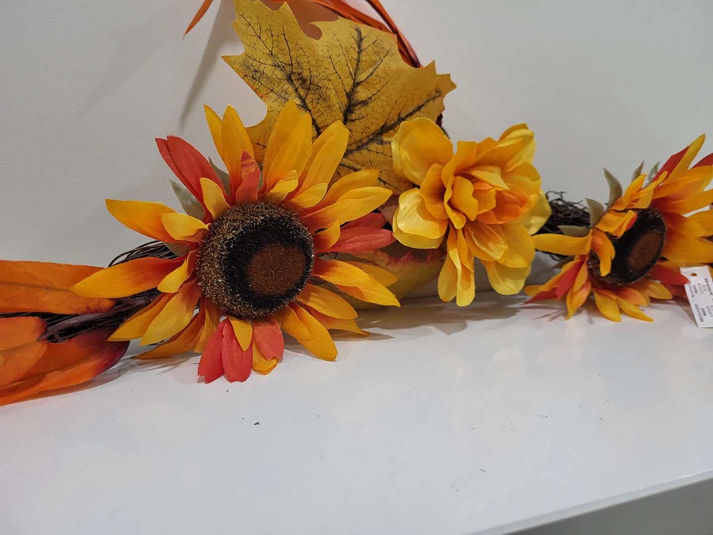 [BRAND NEW] Fall Decoration with a Hanger image indicator(2)
