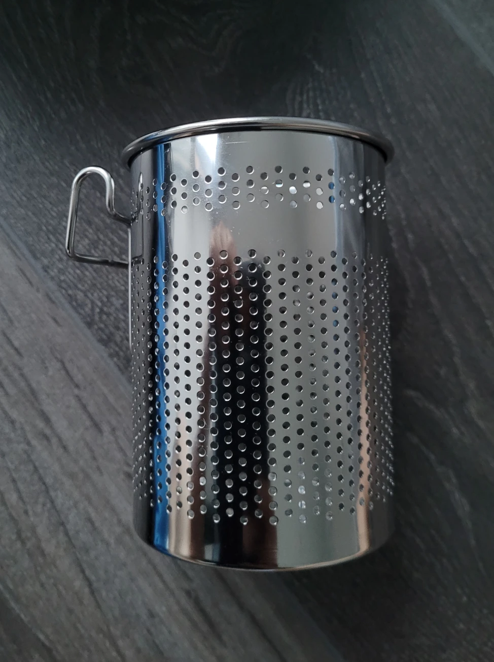 portable chapstick & utensils holder &paper towel holder - photo 2