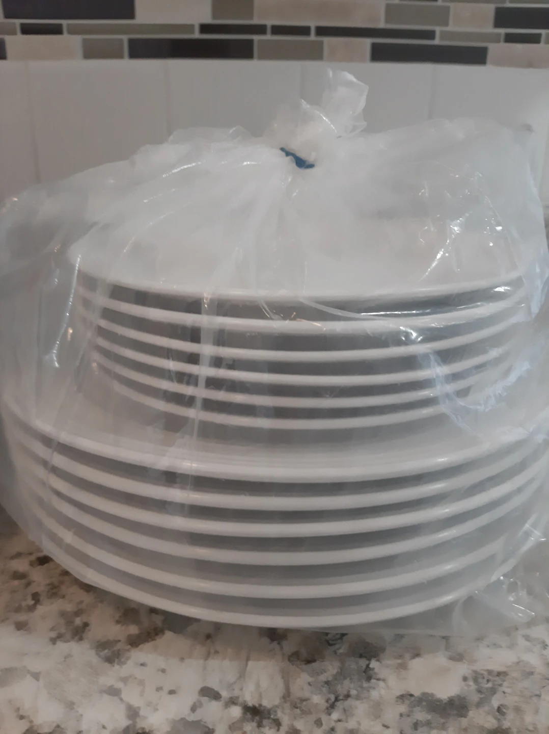 2 12 Piece Plate sets image indicator(3)