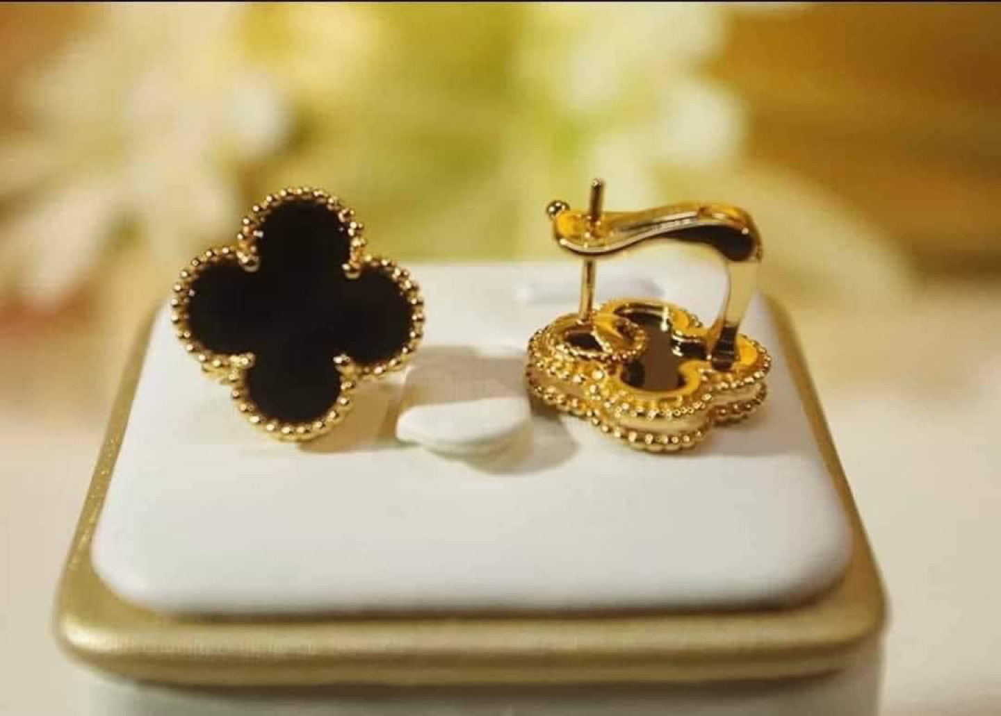 Earring