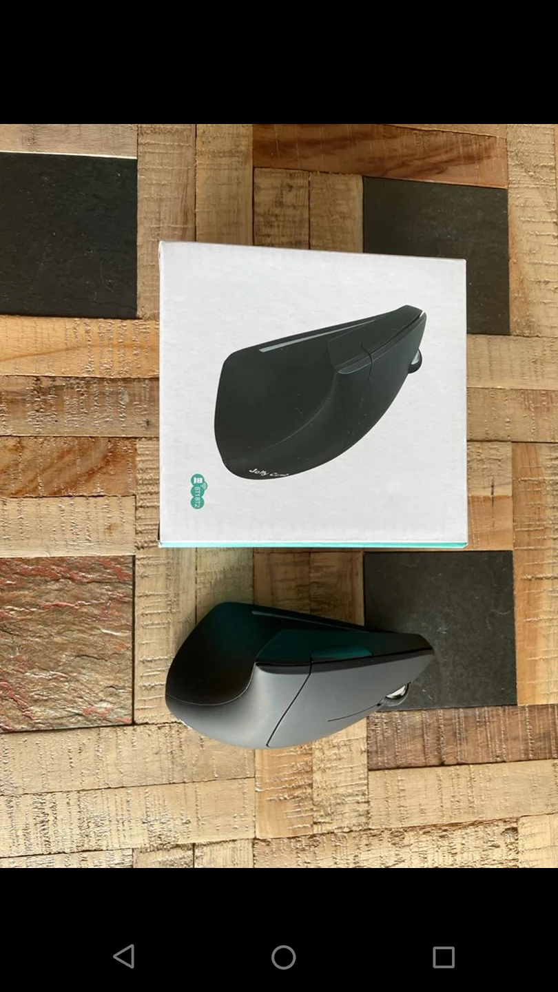 Brand New! Jelly Comb Ergonomic Vertical Wireless Mouse