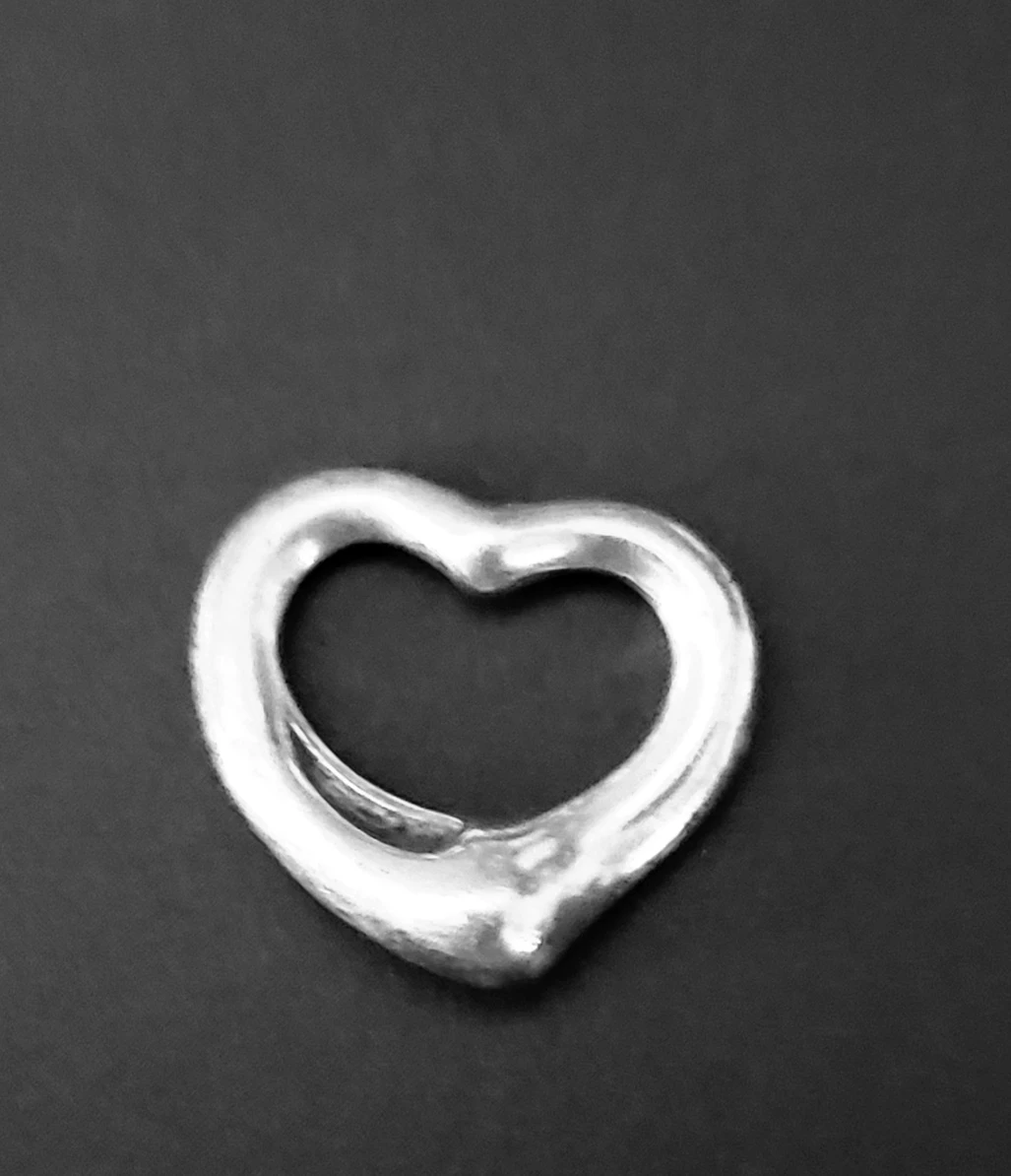 TIFFANY & CO.  SILVER OPEN HEART CHARM thumbnail