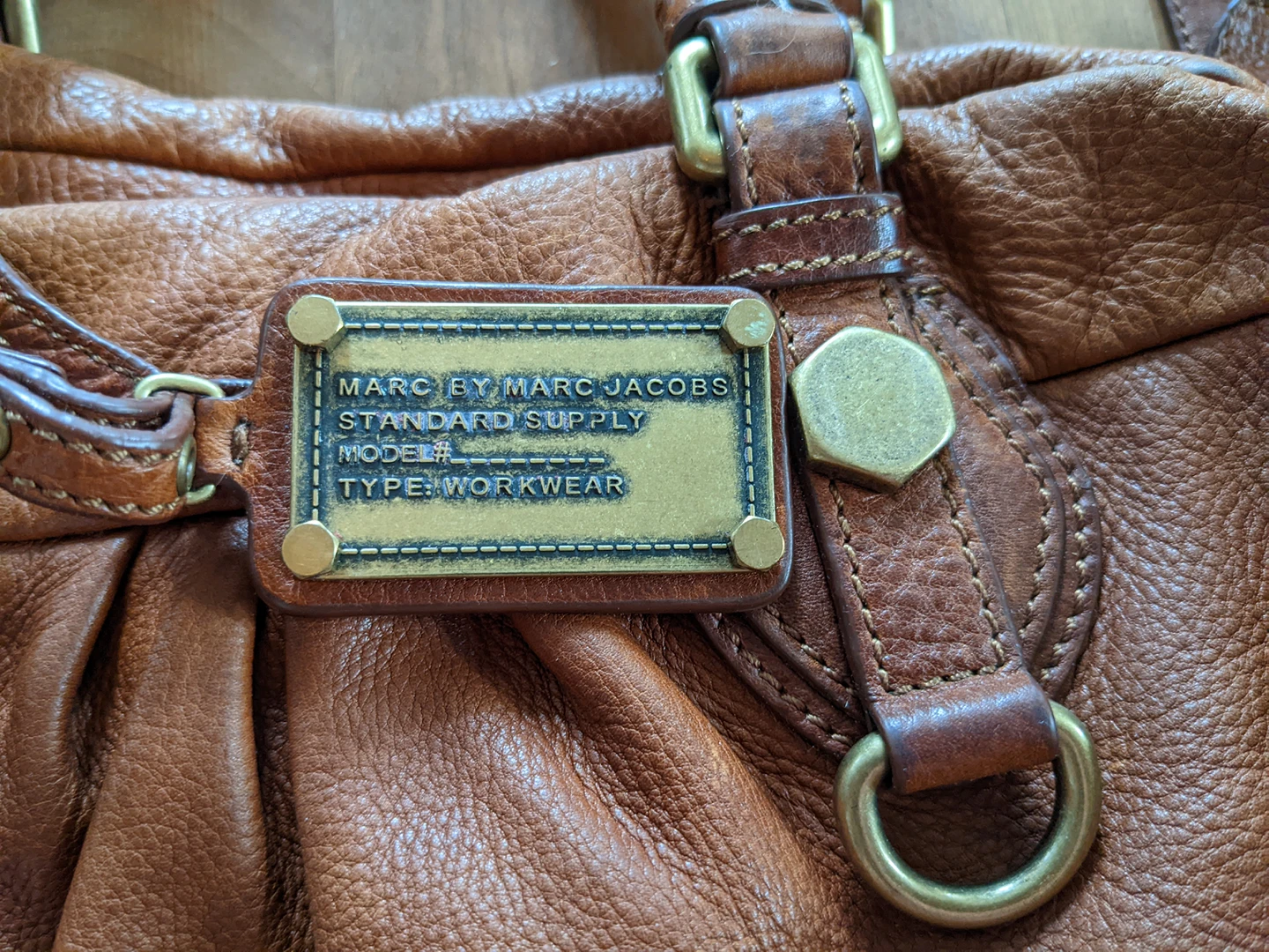 Marc by Marc Jacobs Leather Classic Q Groove Shoulder Bag - photo 2