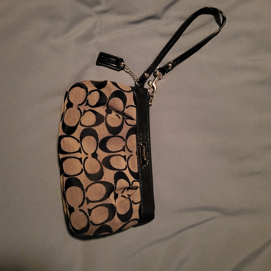 Coach wristlet thumbnail