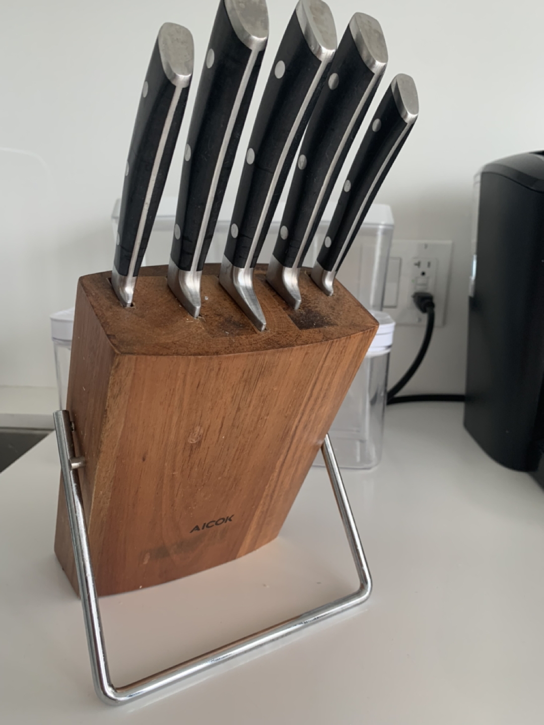 MOVING SALE Set of Knives