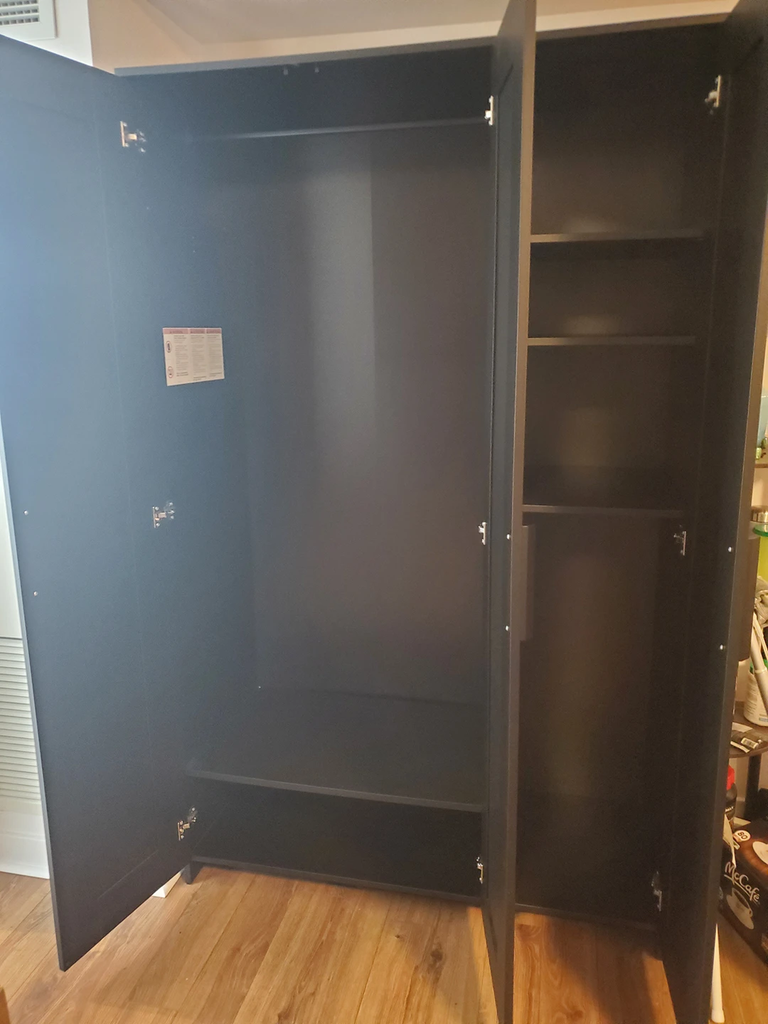 ikea brimnes 3 door wardrobe - photo 2