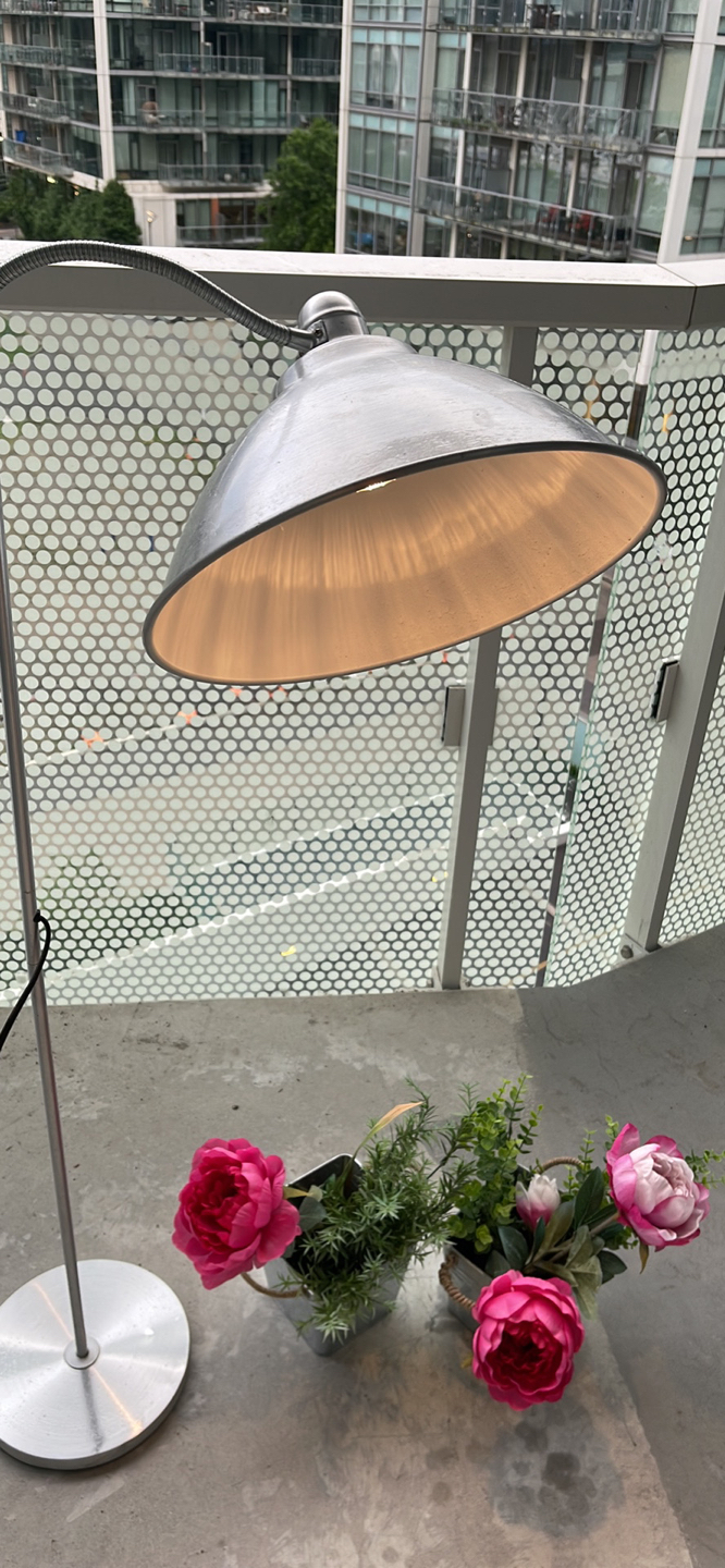 Floor Lamp - photo 2