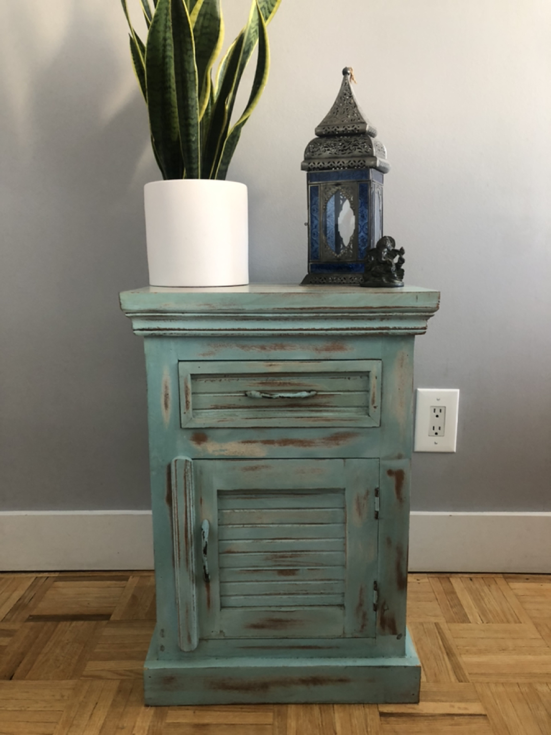 MOVING SALE - Havelli Home Side Table